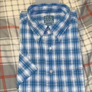 Jos. A. Bank Short Sleeve Button Up Shirt Blue M